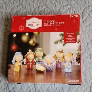 Holiday Time 7 Piece Nativity Scene Christmas